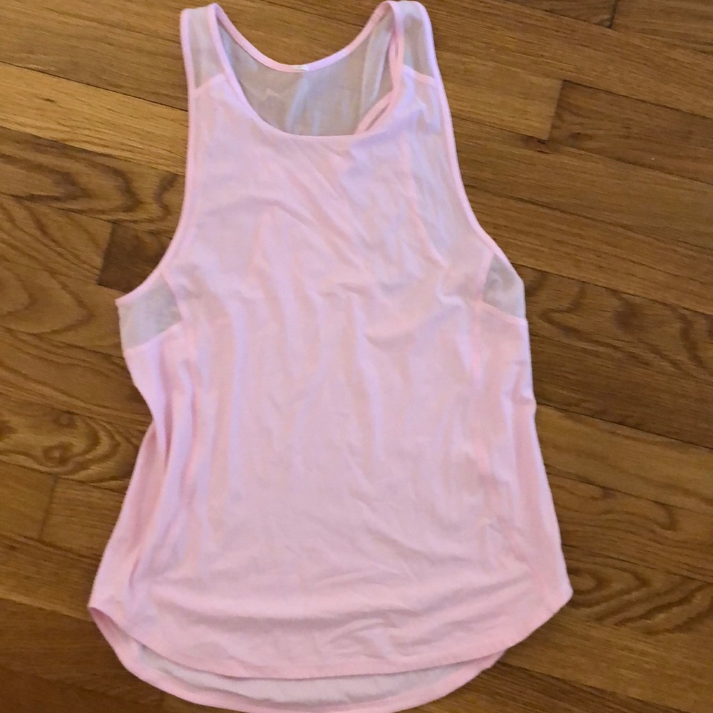 Pink Lululemon tank💗